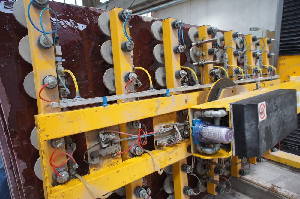 mermer Fabrika üretim hattı